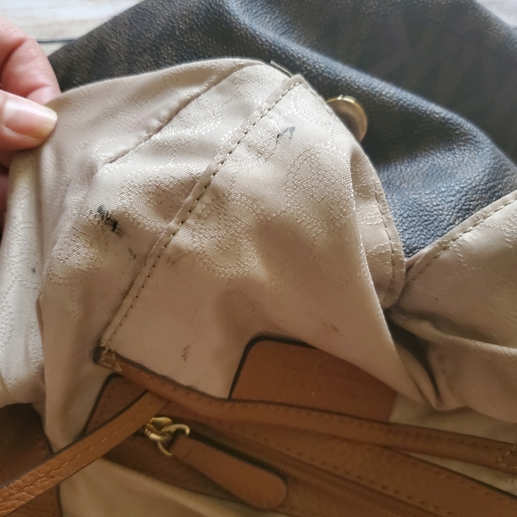 Michael Kors Jet Set Medium Tassel - Picture 7 of 15